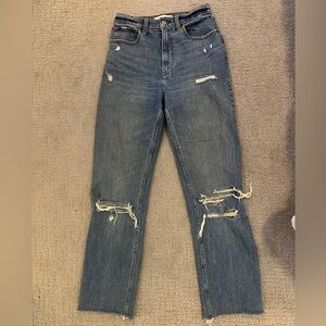 Abercrombie Distressed Ankle Straight Ultra High Rise Jeans - 26L